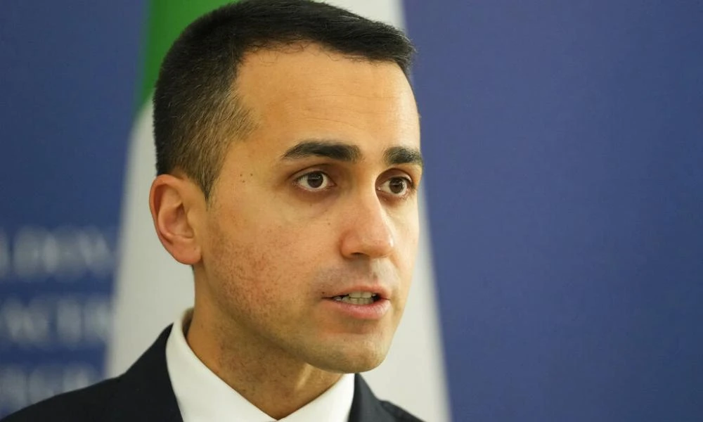 Λουίτζι Ντι Μάιο: Στη χώρα μας δεν βρίσκεται σε εξέλιξη καμία εκστρατεία κατά της Ρωσίας